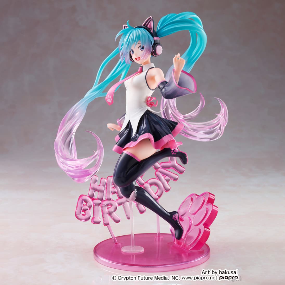 فیگور هاتسونه میکو Hatsune Miku طرح تولدت مبارک Happy Birthday — تصویر ۱۰