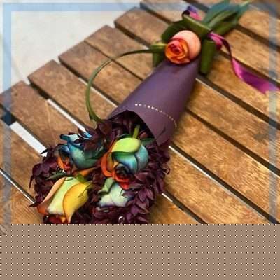 ارسال گل طبیعی برای پاساژ ولنجک تهران