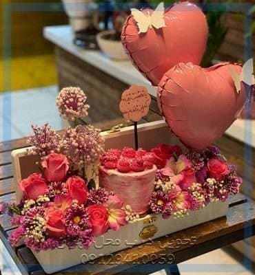 ارسال گل طبیعی برای پاساژ نور تهران