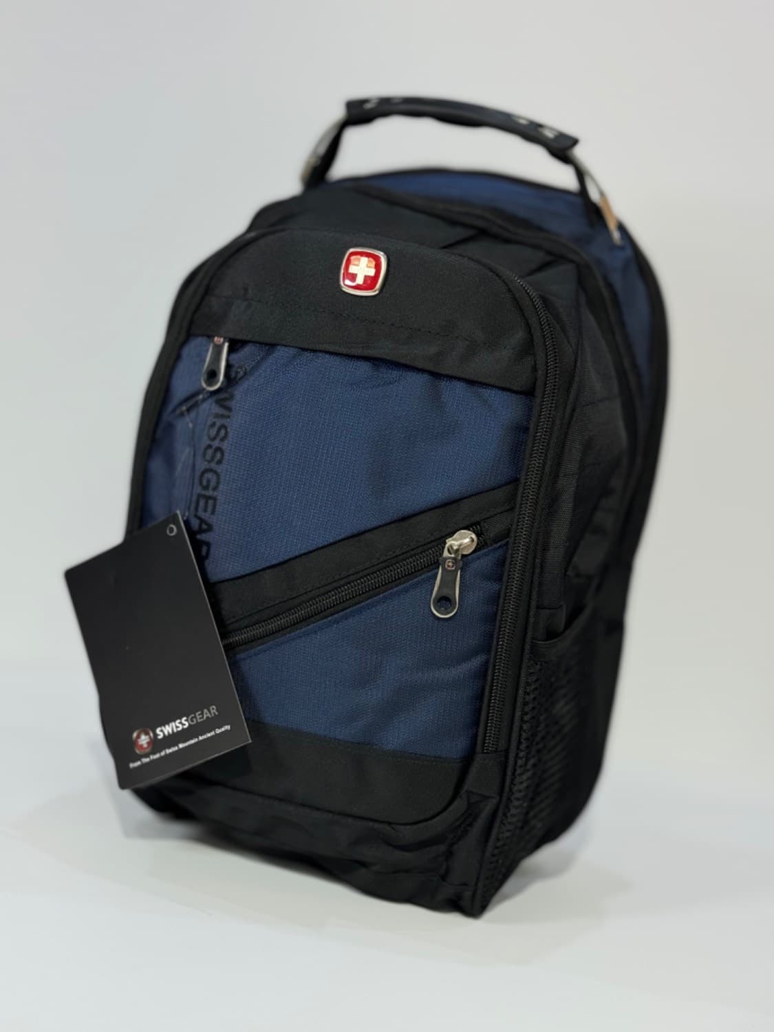 کوله پشتی swiss gear ابتدایی — تصویر ۵