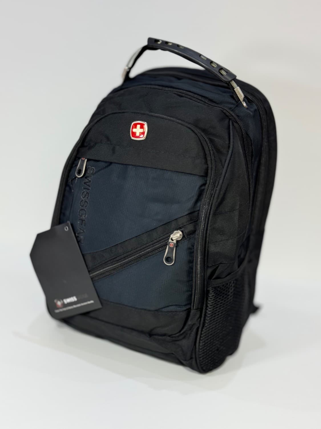 کوله پشتی swiss gear ابتدایی — تصویر ۶