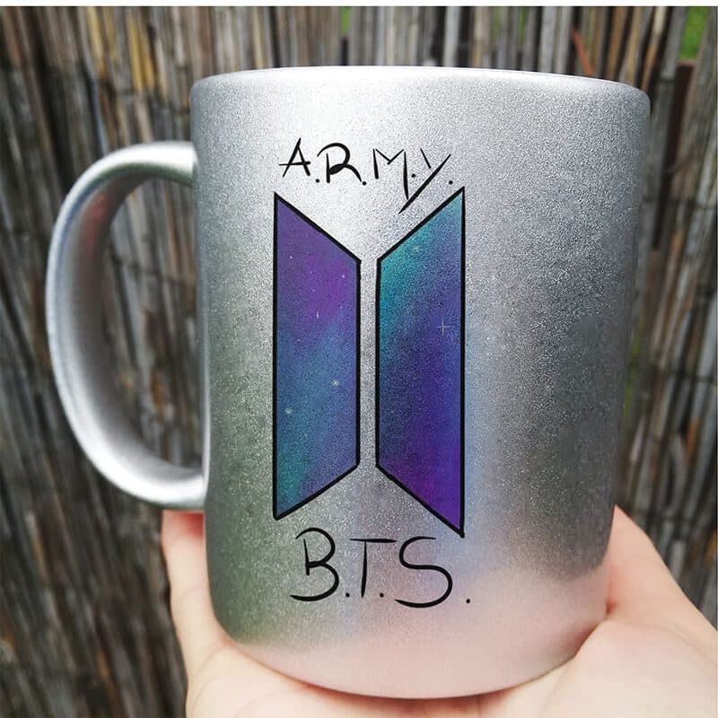 ماگ لاکچری طرح BTS کد 1445 — تصویر ۱۲