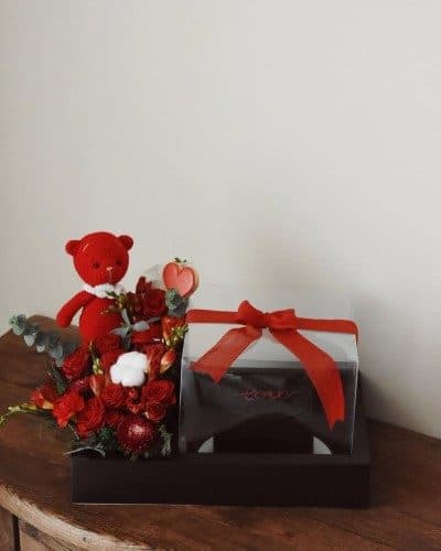 کیک تولد و باکس گل مینی