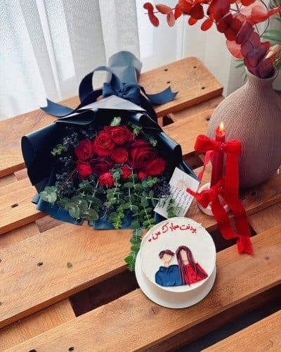 کیک تولد و باکس گل برای دختر ۸ ساله