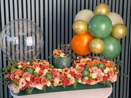 کادو تولد با گل تولد و کیک برای رفیق
