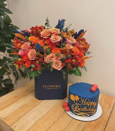 کادو تولد با گل تولد و کیک عاشقانه برای پسر — تصویر ۲