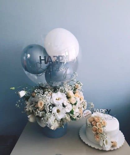 کیک تولد و باکس گل خاص زنانه