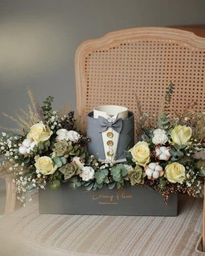 کیک تولد و باکس گل خاص سبز