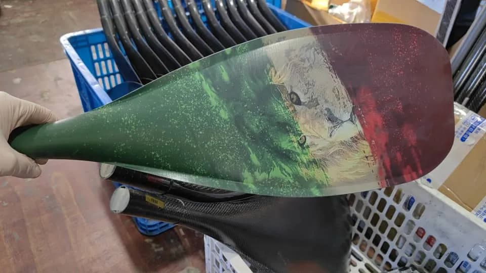 پاروی پدل برد کربن برند SHAEN طرح ایران — تصویر ۳
