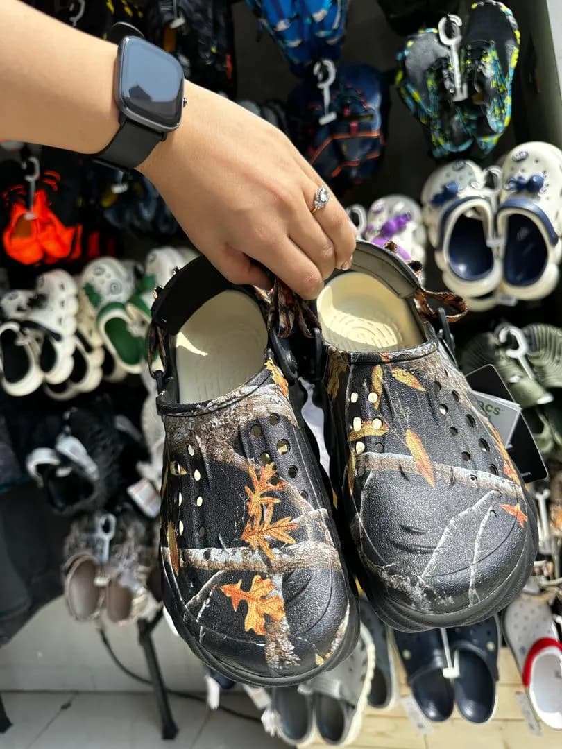 صندل کراکس CROCS مدل اکو پاییزی — تصویر ۳