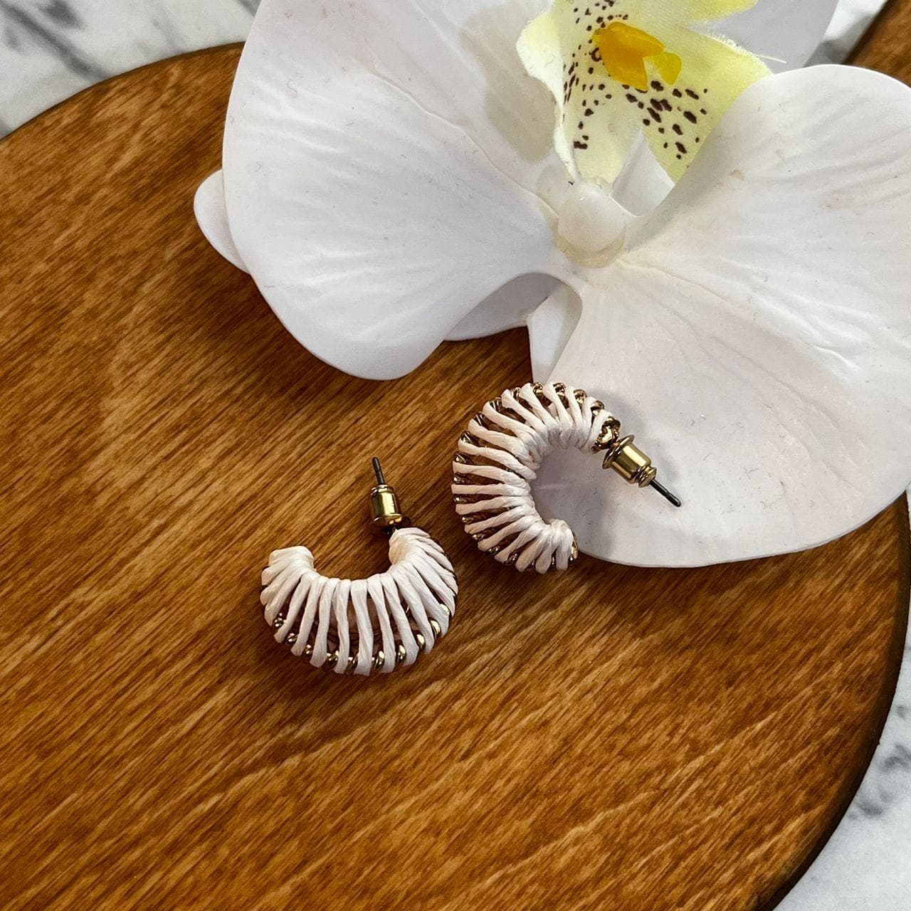 گوشواره میخی حلقه ای — تصویر ۶
