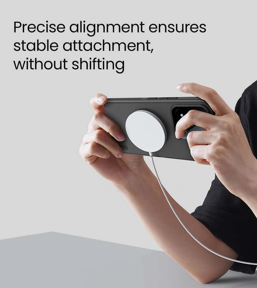 قاب ضدضربه دودی مگنتی Xiaomi 17 Max مارک نیلکین مدل Super Frosted Shield Pro Clear Magnetic — تصویر ۶