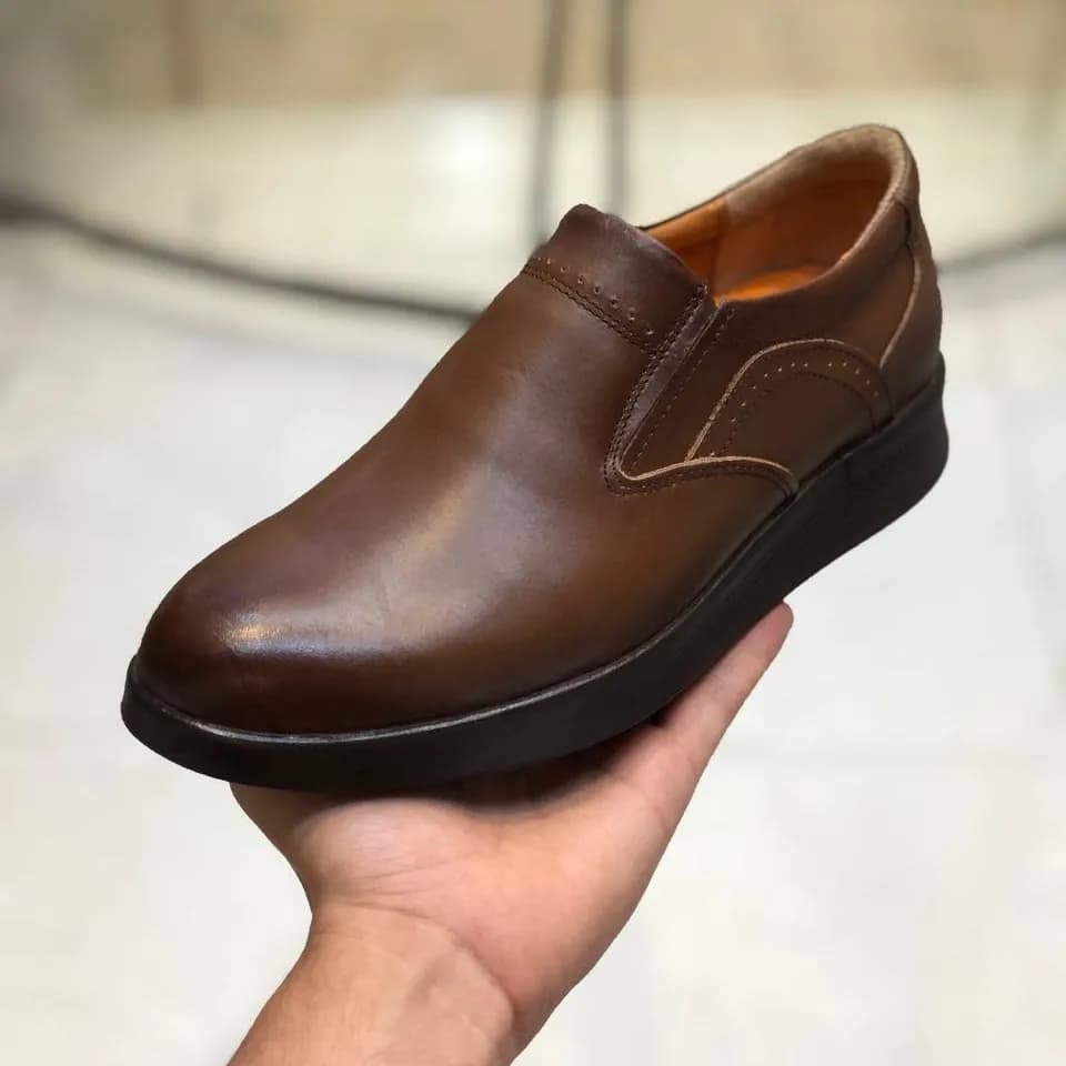 کفش چرم مردانه مدل فانتوم عسلی رویه چرم طبیعی زیره PU طبی — تصویر ۵
