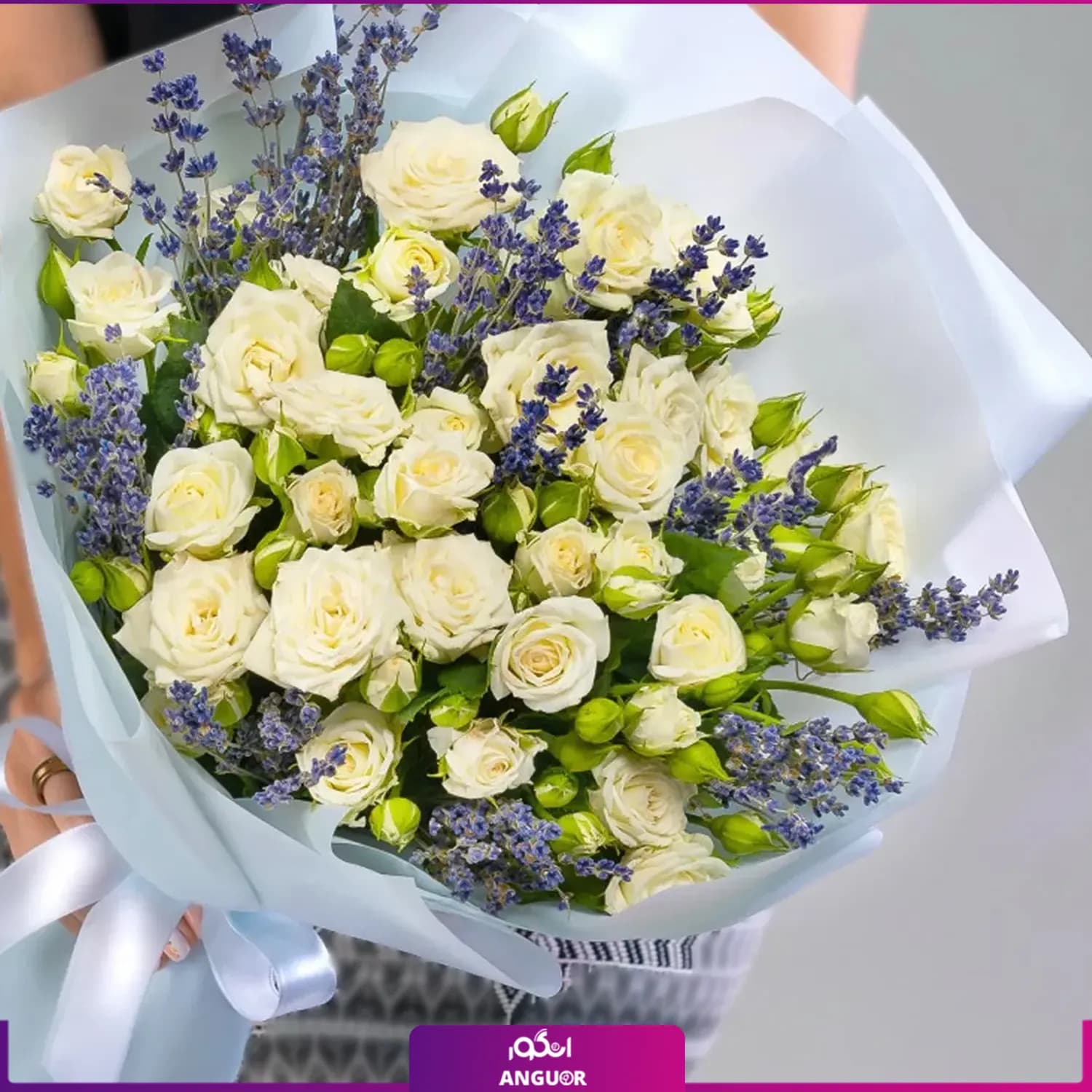 دسته گل رز مینیاتوری سفید