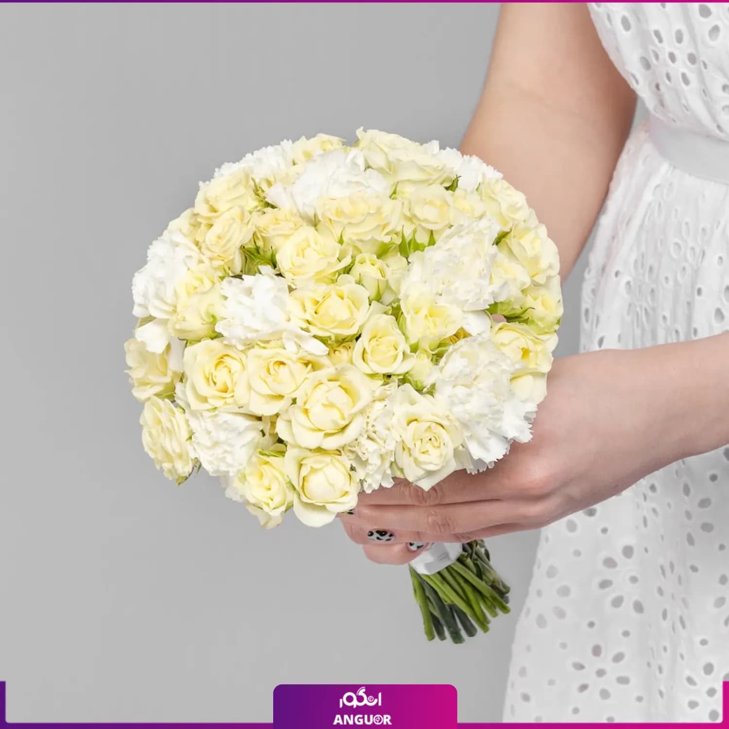 دسته گل فرمالیته عروس رز مینیاتوری سفید و میخک — تصویر ۲