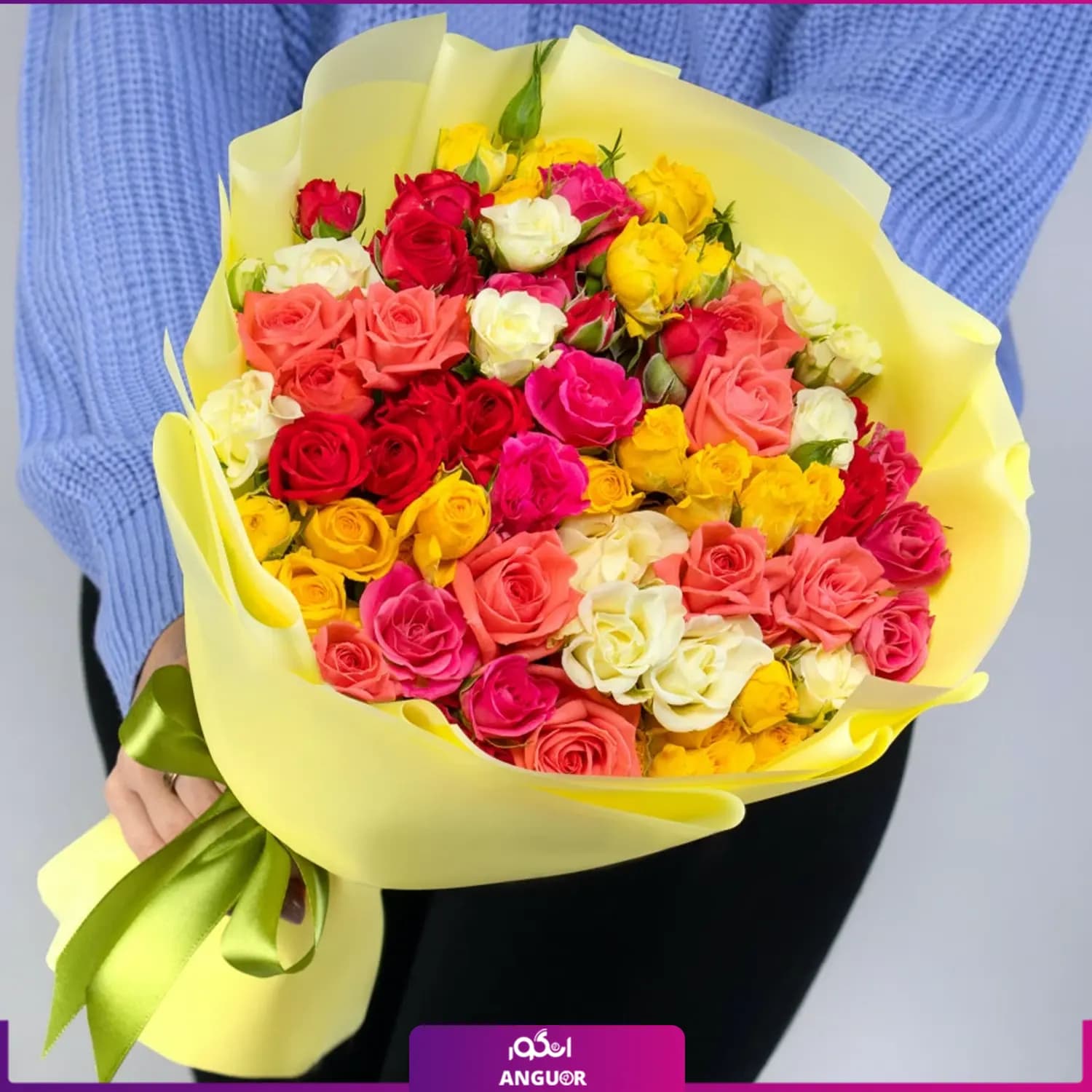 دسته گل‌ رز مینیاتوری رنگین کمان — تصویر ۲