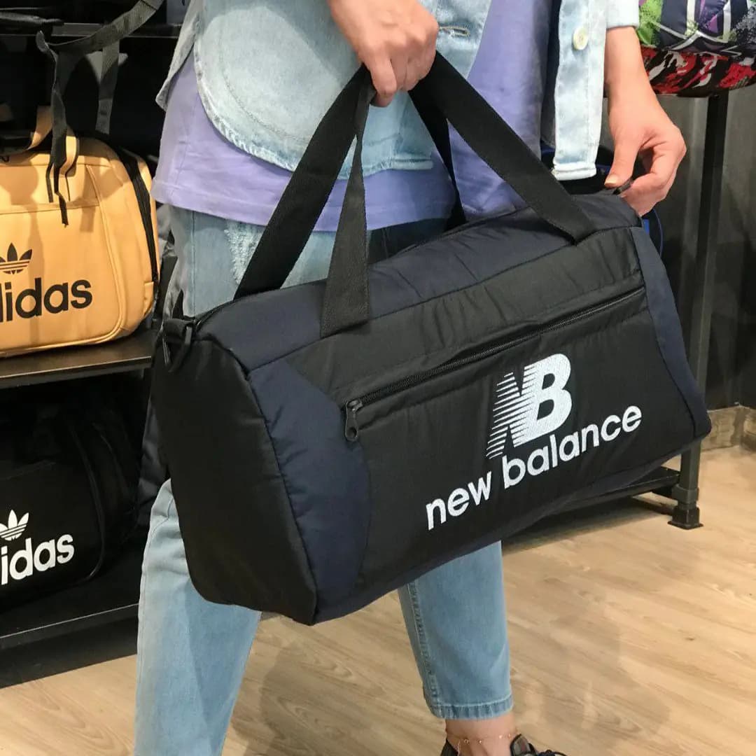 ساک ورزشی New Balance مدل NW20614 — تصویر ۳