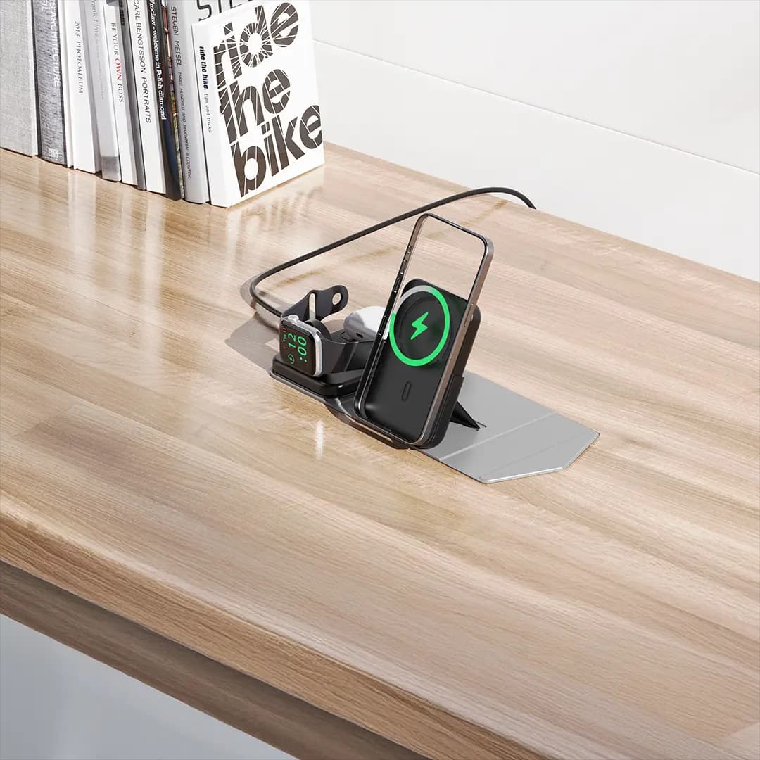 پاوربانک تاشو 5000 گرین لاین 20 وات مدل Trio Charge Pro — تصویر ۴