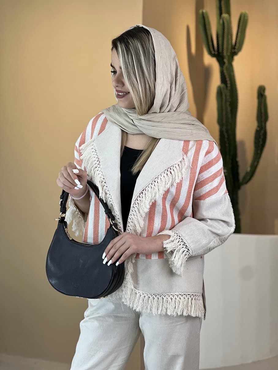 مانتوکتی یقه ریش — تصویر ۹