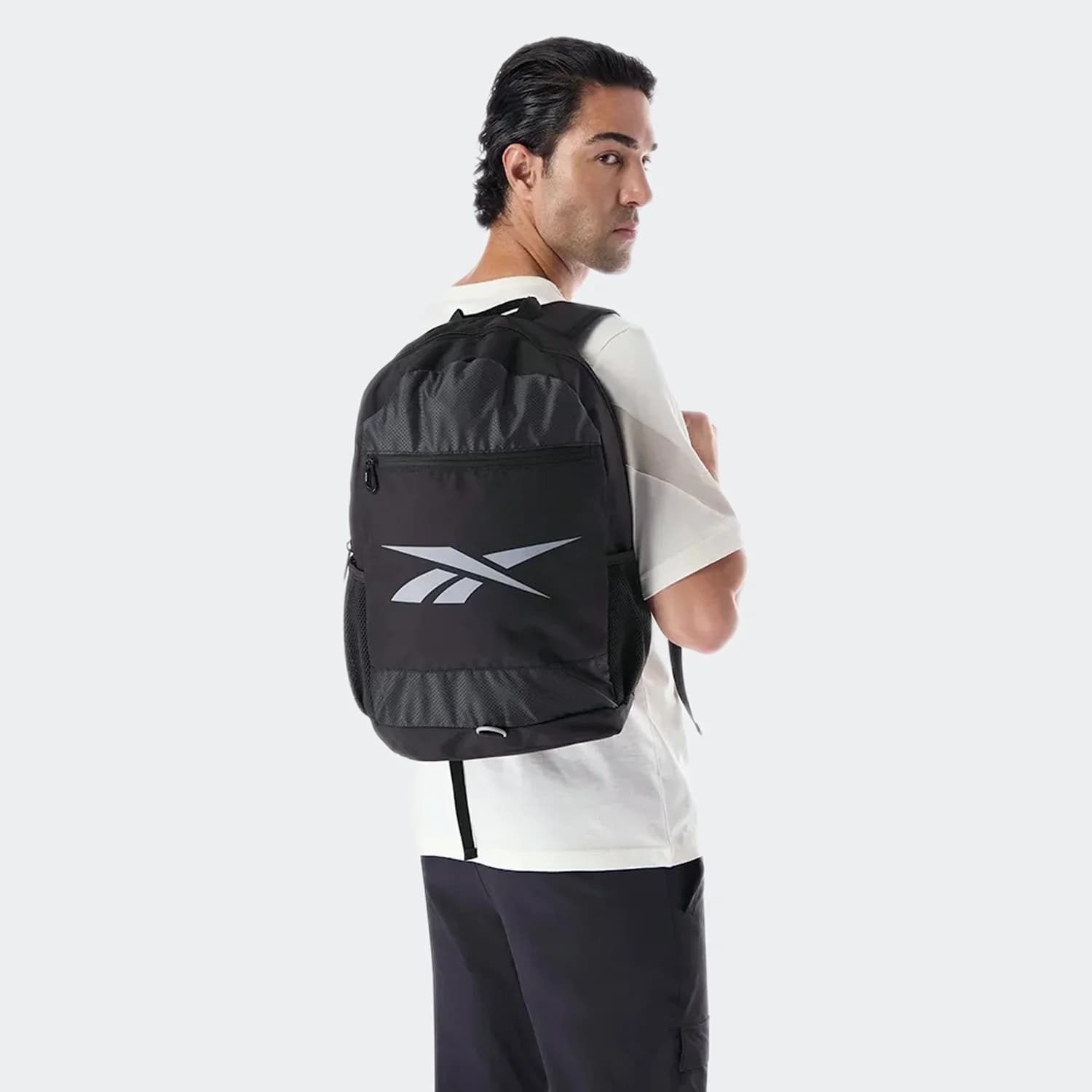 کوله پشتی 24.5 لیتری ریباک مدل wayland backpack — تصویر ۴