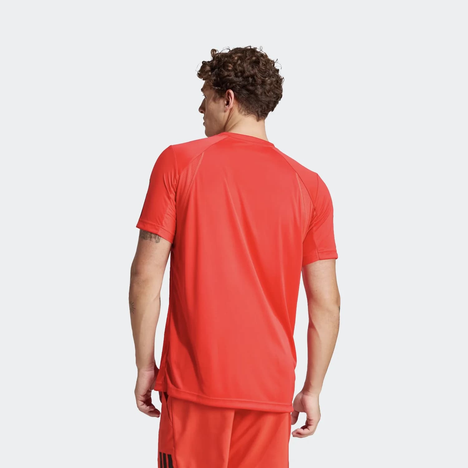 تیشرت مردانه آدیداس مدل Club Tennis Climacool 3-Stripes Tee — تصویر ۴