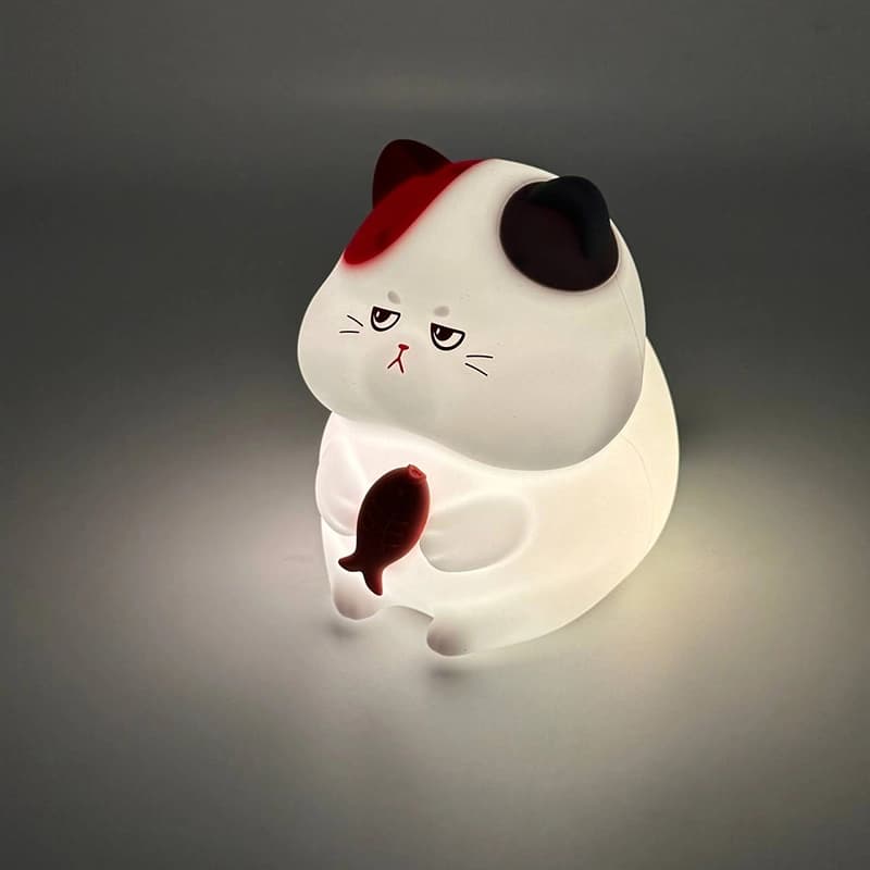 چراغ خواب رومیزی فانتزی CAT مدل XR-MM-L2406 — تصویر ۷
