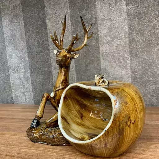 شکلات خوری گوزن سیب بغل — تصویر ۳