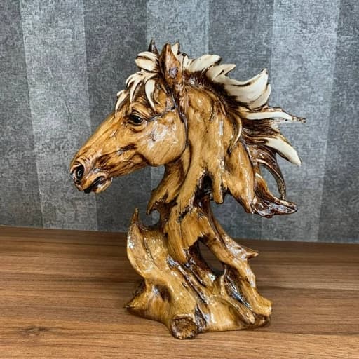 مجسمه رومیزی اسب طرح چوبی رخ — تصویر ۲