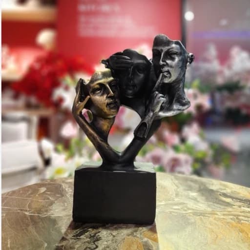 دکوری سه رخ سکوت