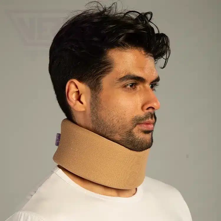 گردنبند طبی نرم ورنا کد v101 — تصویر ۸