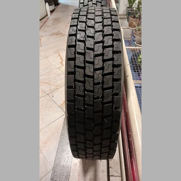 لاستیک میشلن 315/80/22.5 گل جلو — تصویر ۶