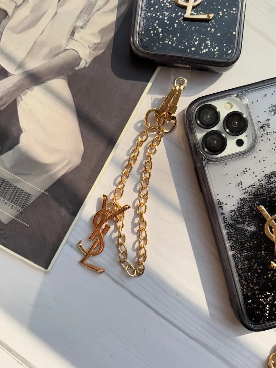 قاب Black YSL آکواریومی با آویز (کدC1936) — تصویر ۱۰