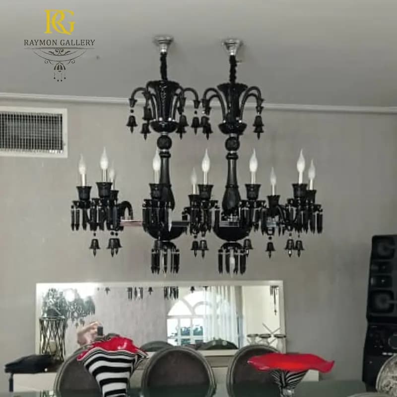 لوستر باکارات خطی مشکی لوکس زنگوله ای (12 شاخه) — تصویر ۲