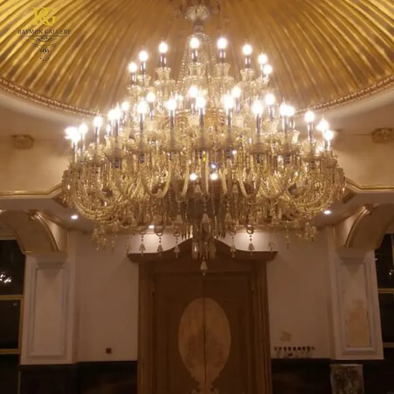 لوستر باکارات طبقاتی (65 شاخه) — تصویر ۲