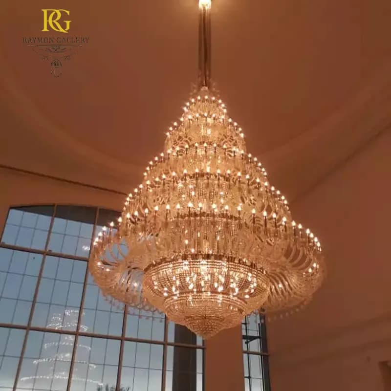 لوستر هرمی طبقاتی سبک باکارات باشکوه (155 شاخه) — تصویر ۶