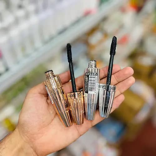 ریمل گابرینی سه بعدی مدل Voluminous — تصویر ۶