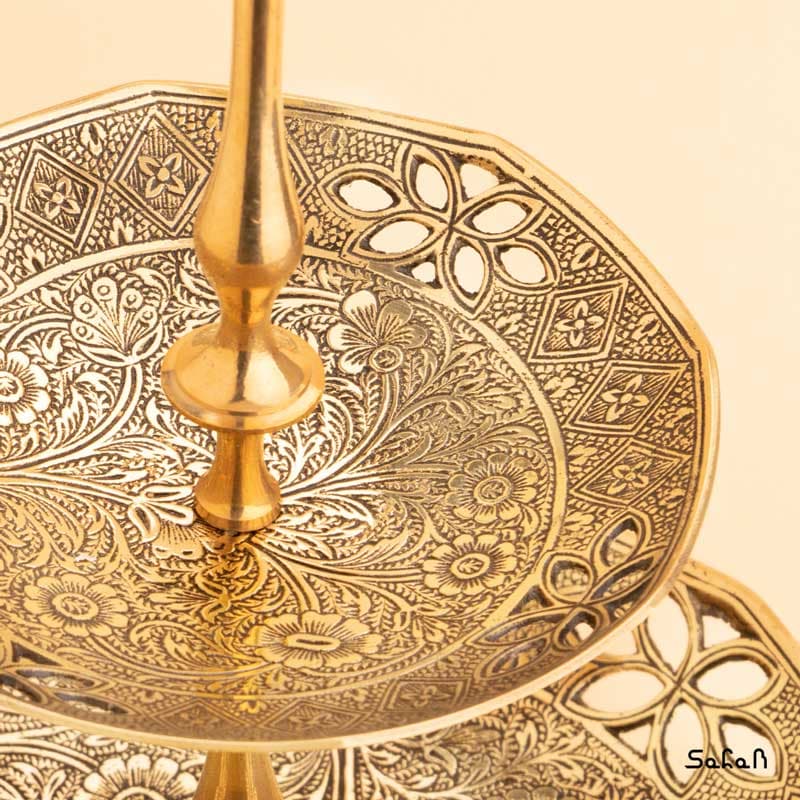 شیرینی خوری برنجی آنتیک دو طبقه مدل پرستو — تصویر ۳
