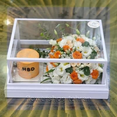 باکس گل رز بنفش مناسب شرکت‌ها، مطب‌ها و فضاهای اداری