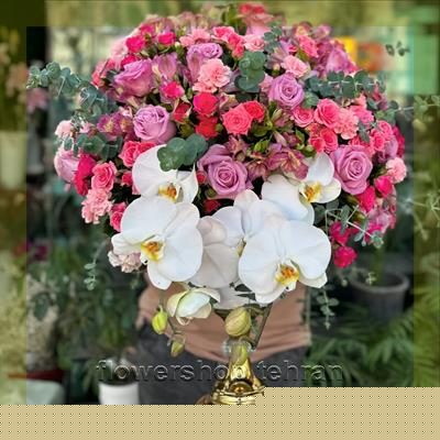 چاپ عکس روی مگنت با گل‌های تازه و دیزاین حرفه‌ای