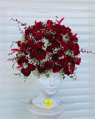 گل ژیپسوفیلا نماد چیست با گل‌های تازه و دیزاین حرفه‌ای