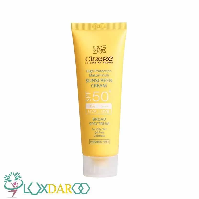 کرم ضد‌ آفتاب بی رنگ مناسب پوست چرب SPF50 سینره — تصویر ۵