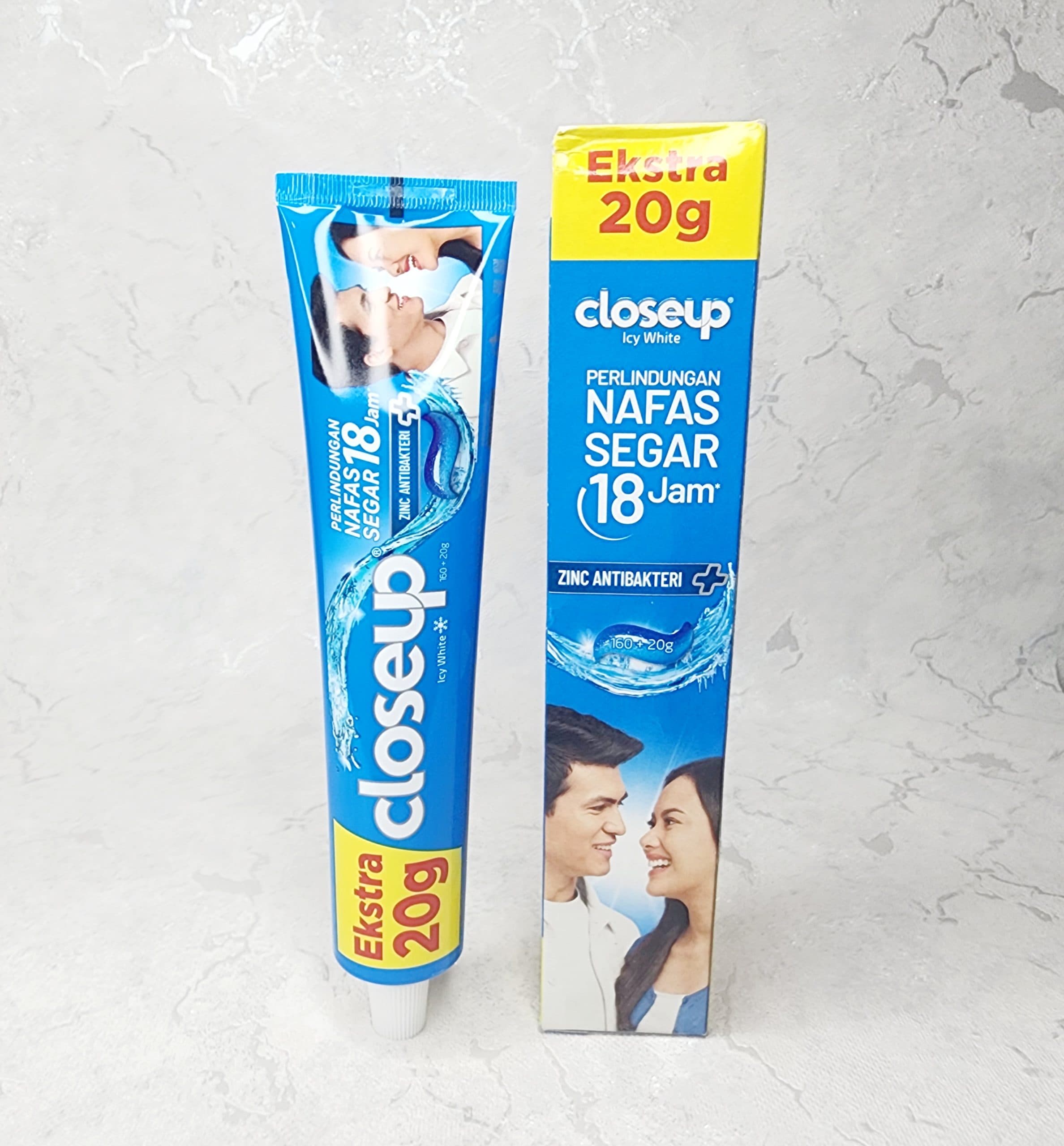 خمیر دندان سفید کننده کلوز آپ Closeup سری Zinc Antibakteri مدل Icy White