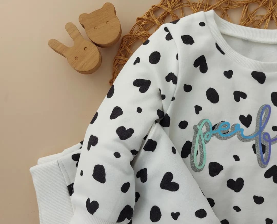 ست بلوز شلوار قلبی از برند zara – کد LK1072 — تصویر ۳
