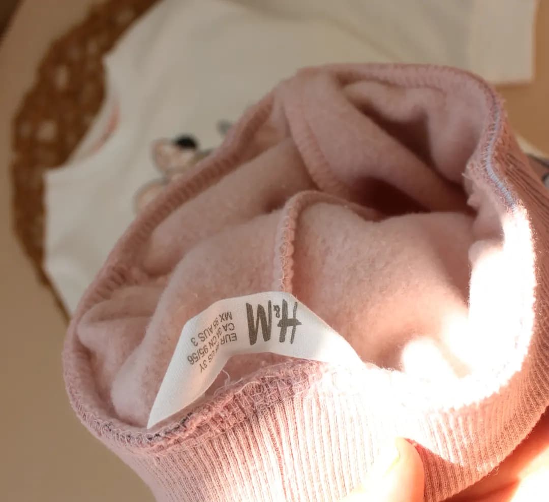 ست بلوز شلوار طرح مینی موس از برند h&m – کد LK1070 — تصویر ۵