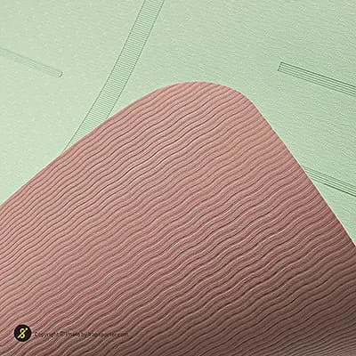 زیرانداز بدنسازی مت یوگا 8 میلیمتری TPE دو رنگ طرحدار | سبز/صورتی — تصویر ۴