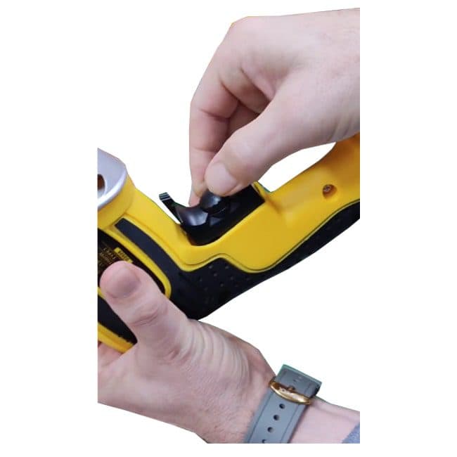 دریل چکشی دیوالت 1080 وات سه نظام مدل D2028 DEWALT — تصویر ۱۲