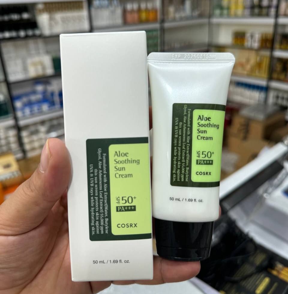کرم ضد آفتاب آلوئه ورا کوزارکس SPF50 حجم 50 میلی لیتر — تصویر ۸