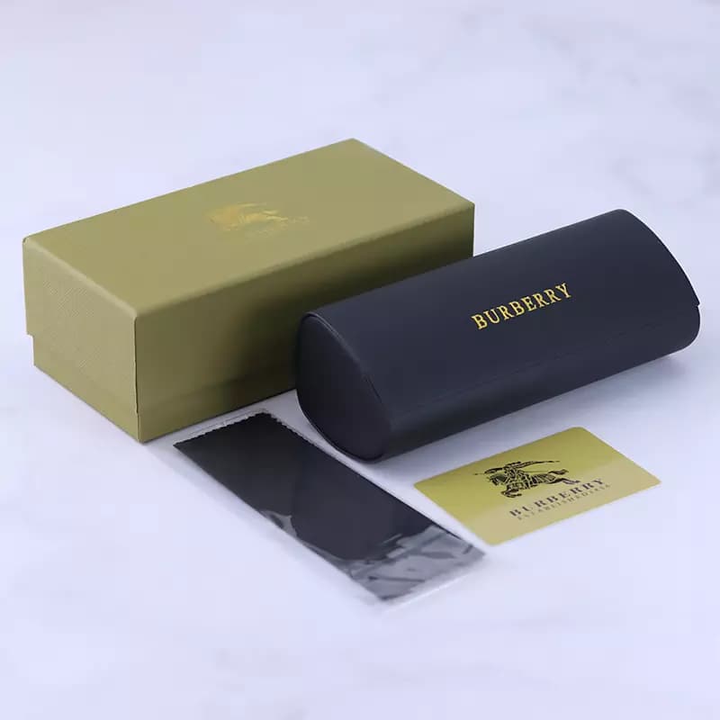 عینک آفتابی باربری زنانه فریم استیت مشکی BE2443/1 — تصویر ۶