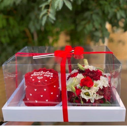 باکس گل و کیک ولنتاین داوودی