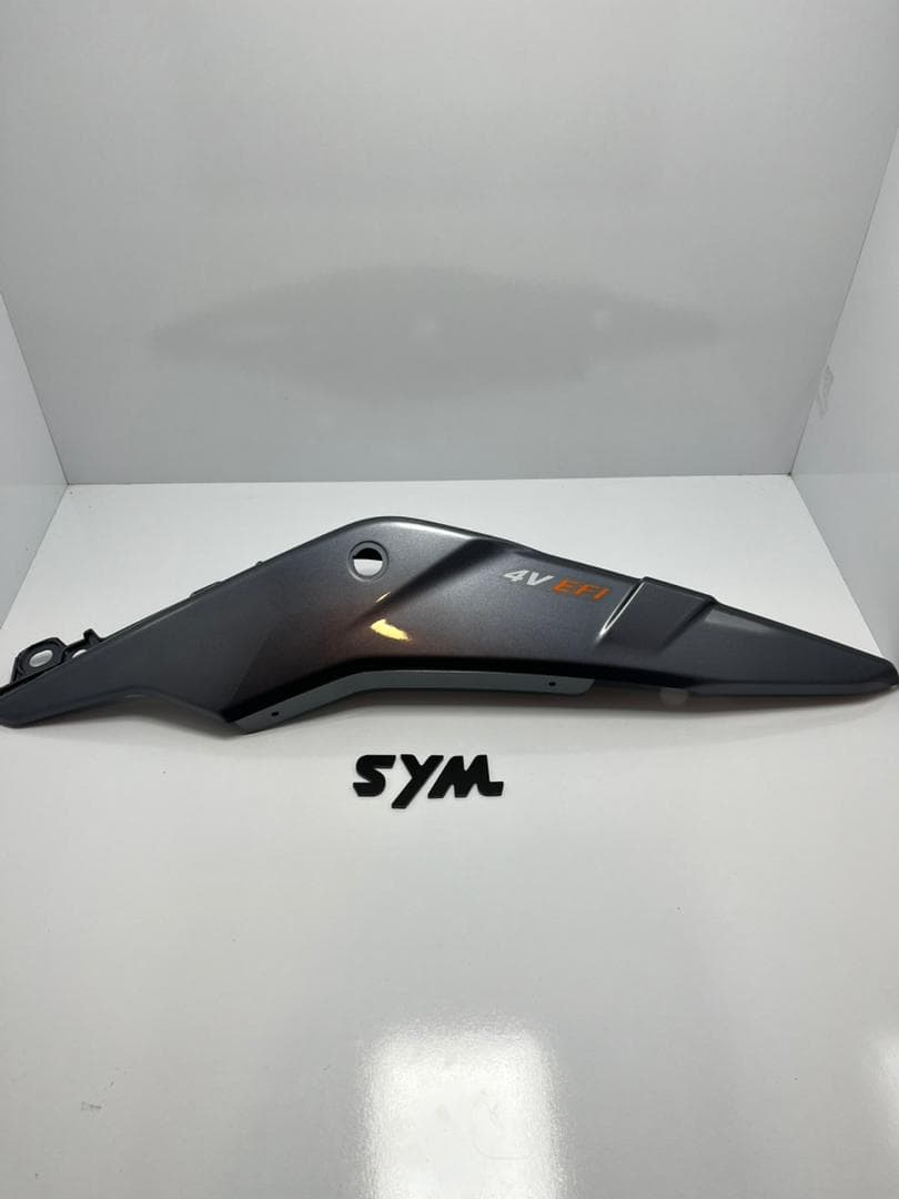 فلاپ زیر زین نوک مدادی چپ اورجینال NH180 SYM — تصویر ۲